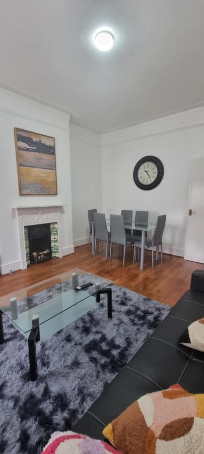 Cricklewood Broadway Guest Home 伦敦 外观 照片