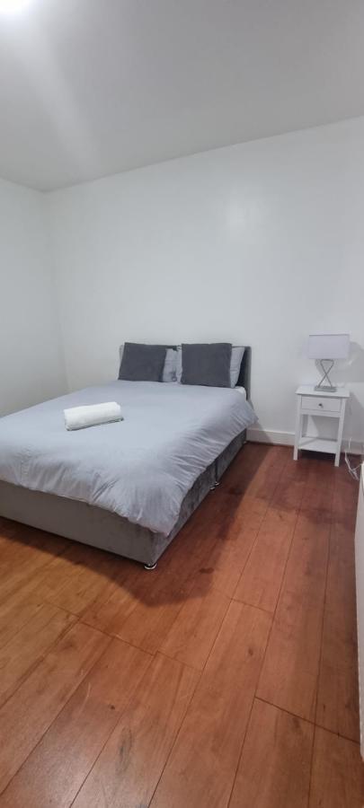Cricklewood Broadway Guest Home 伦敦 外观 照片