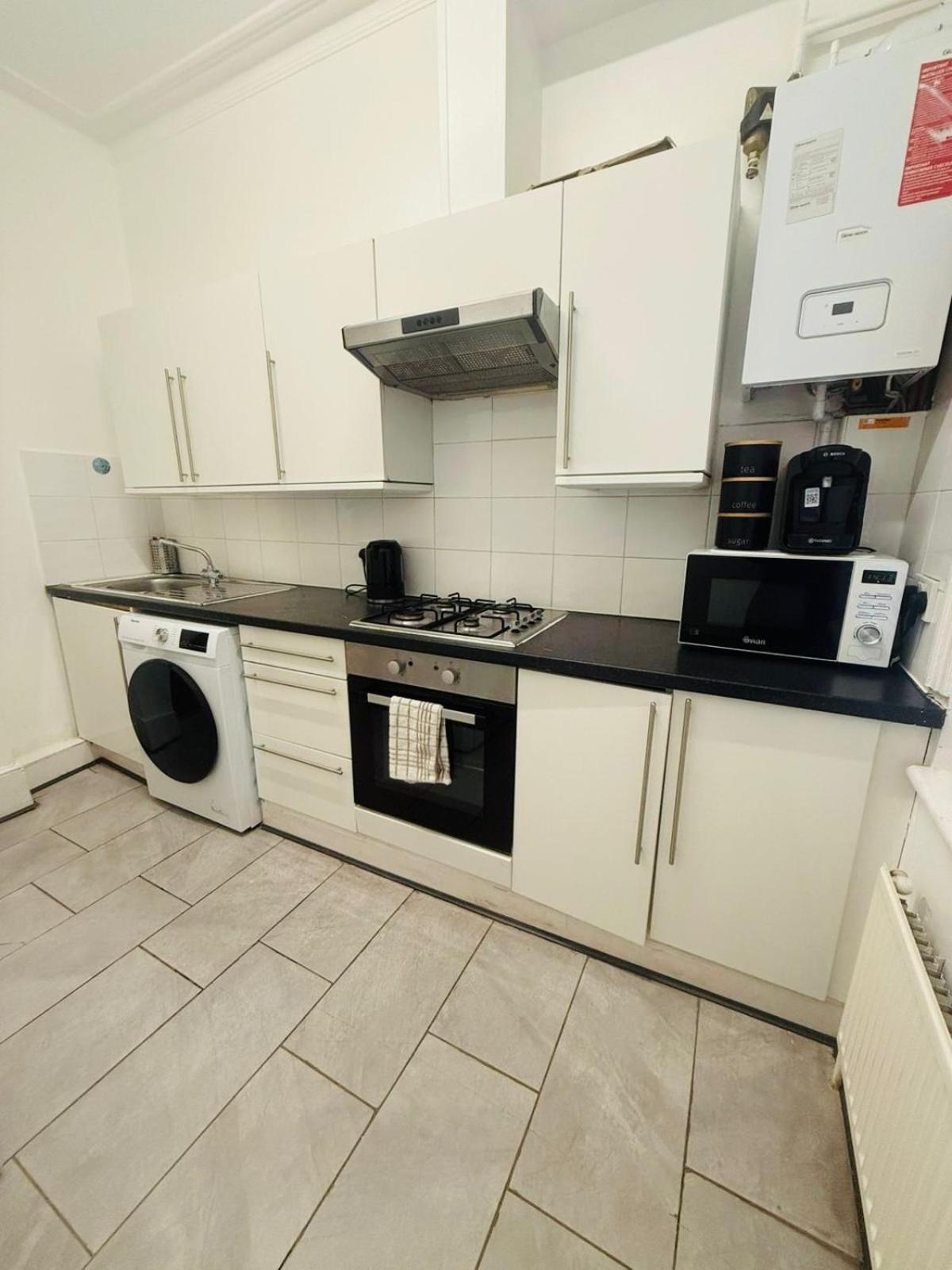 Cricklewood Broadway Guest Home 伦敦 客房 照片