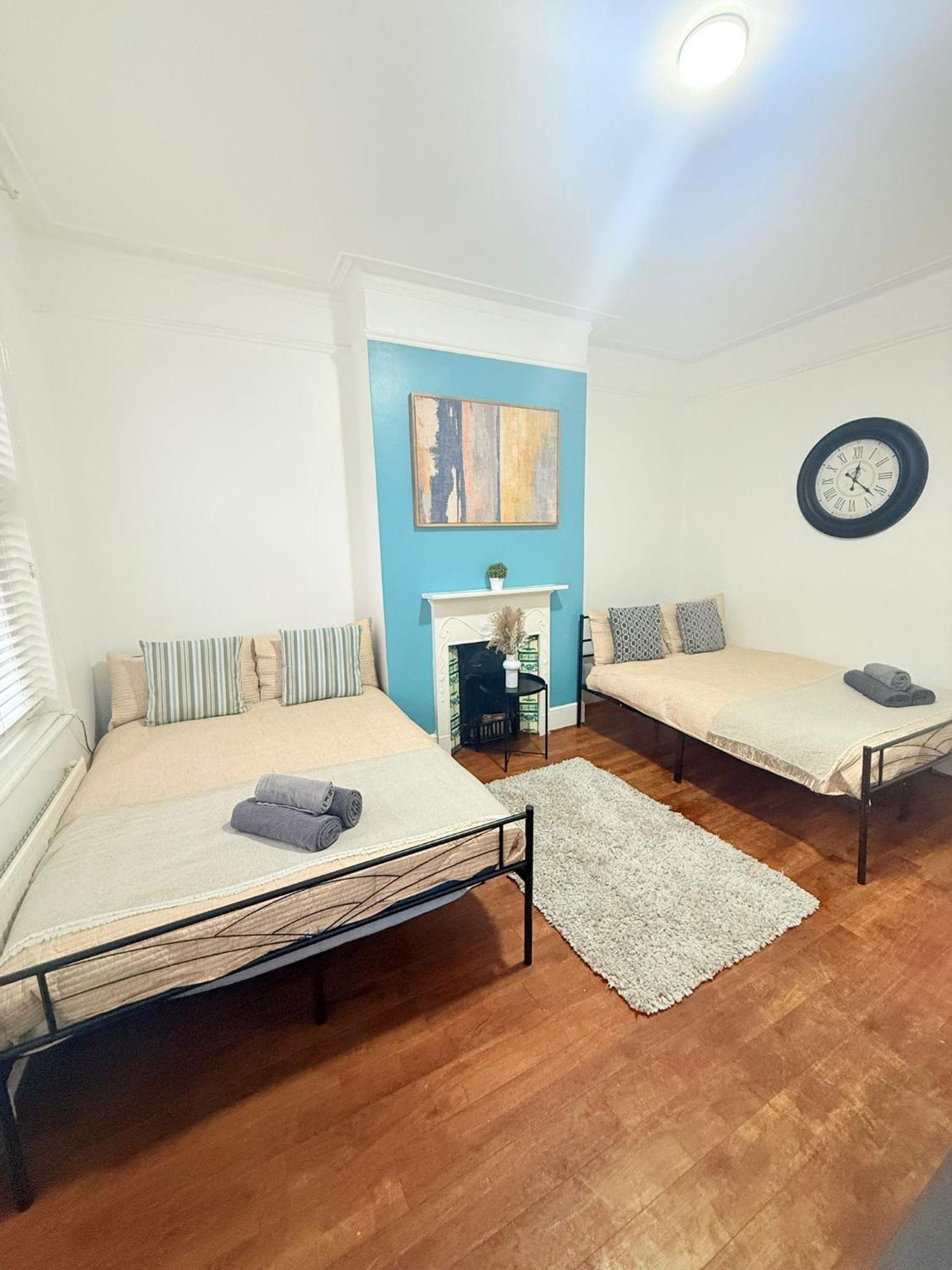 Cricklewood Broadway Guest Home 伦敦 外观 照片